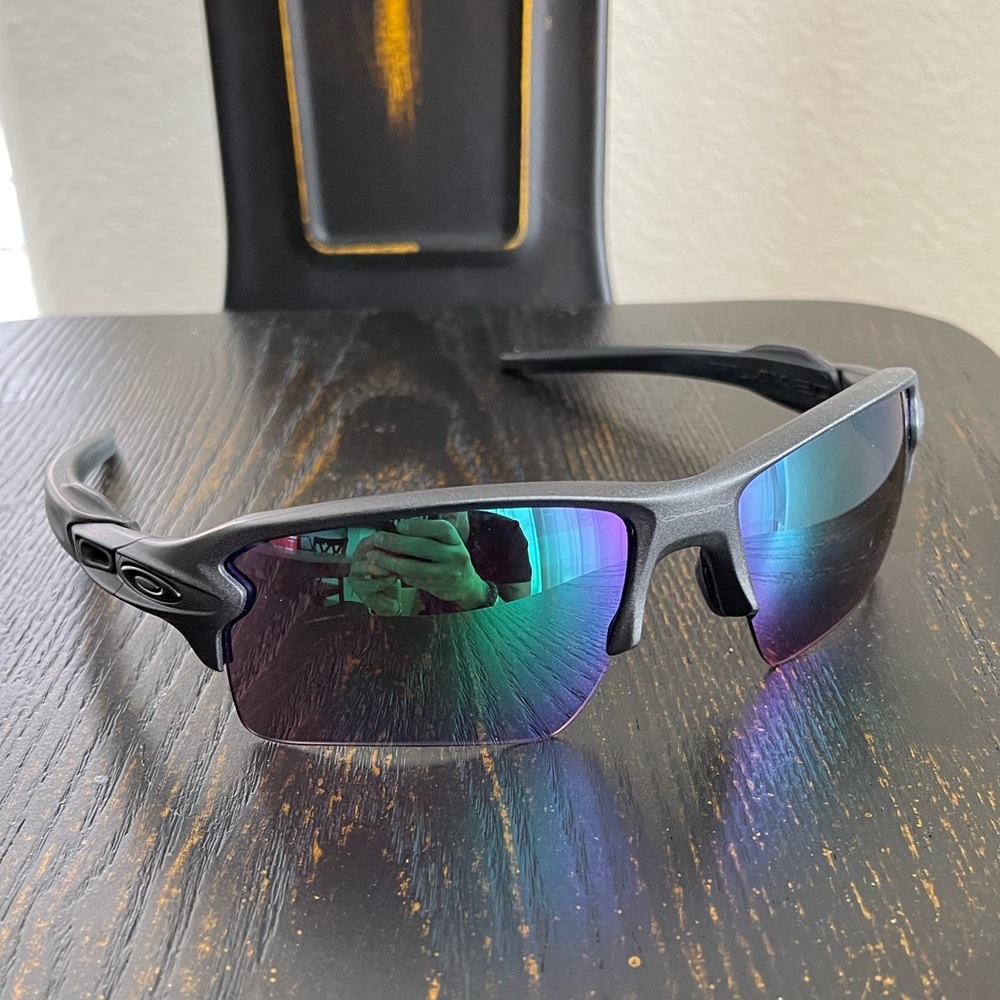 Oakley Flak 2.0 Prizm Jade lenses
